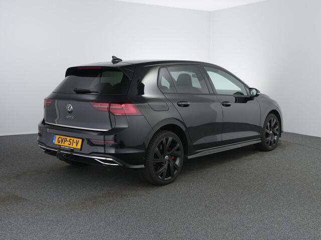 Volkswagen GOLF 1.4 eHybrid GTE | Leer | IQ Light | Trekhaak | ACC |