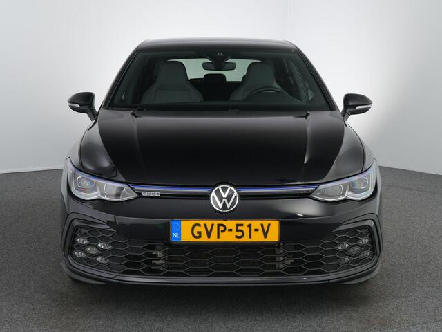 Volkswagen GOLF 1.4 eHybrid GTE | Leer | IQ Light | Trekhaak | ACC |