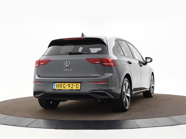 Volkswagen GOLF 1.5 eHybrid 204pk DSG Life Edition · Camera · Apple/Android Car Play · Stoel&- Stuurverwarming · P-Sensoren · Sfeerverlichting · 18'' Inch · Garantie t/m 16-06-2029 of 100.000km