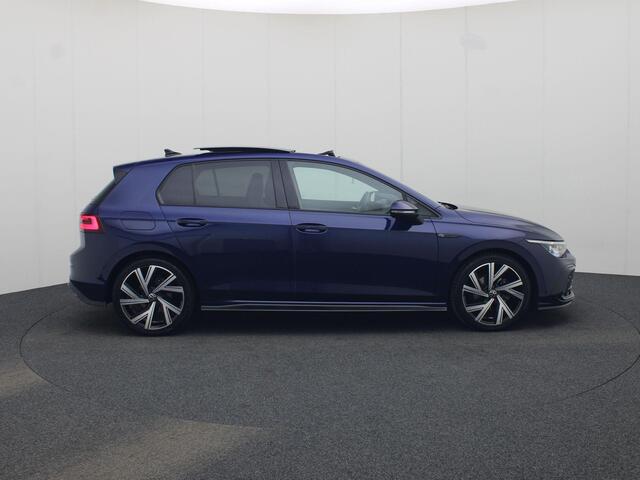 Volkswagen GOLF 1.5TSI/130PK R-Line · Panoramadak · Camera · Apple/Android Car Play