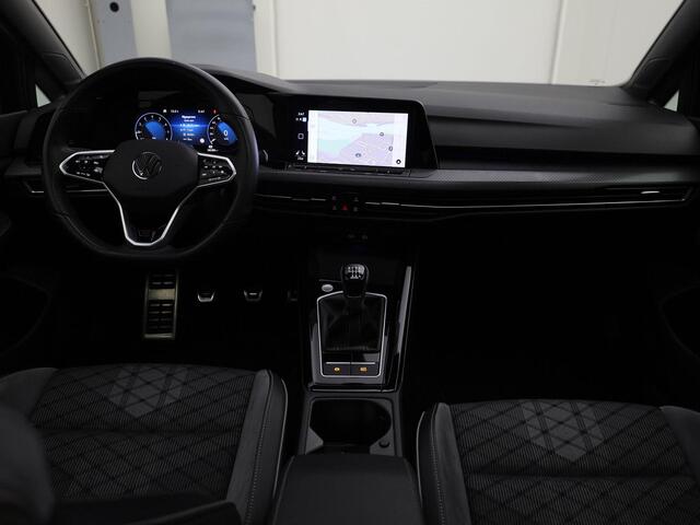 Volkswagen GOLF 1.5TSI/130PK R-Line · Panoramadak · Camera · Apple/Android Car Play