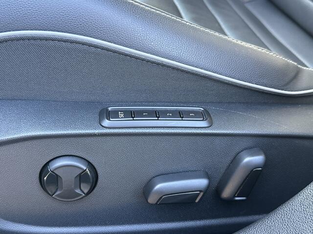 Volkswagen GOLF 1.4 eHybrid GTE | 245 pk | Stoelkoeling | Leder | Blackpack