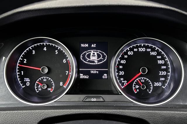 Volkswagen GOLF Variant 1.0 TSI Comfortline | Adaptieve cruise control | Camera | Apple Carplay