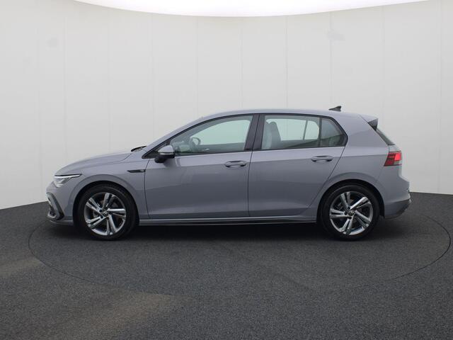 Volkswagen GOLF 1.5 eTSI 130pk DSG R-Line · Navigatie · Apple/Android Car Play · Camera + Parkeersensoren