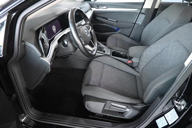 Volkswagen GOLF 1.5 TSI Life Business Clima Navigatie Carplay Virtual Stoel/Stuurverwarming Rijklaarprijs Inruil Mogelijk!