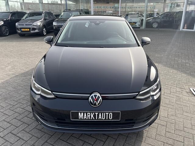 Volkswagen GOLF VIII 1.5 Tsi ACT Active Carplay Cruise Led Stoelverwarming