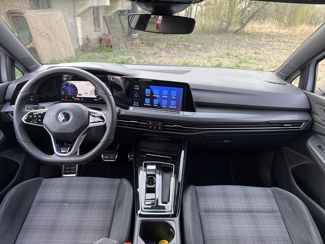 Volkswagen GOLF GTE 245PK DSG HYBRID SPORT CAMERA/NAVI/IQ-LIGHT/HEAD-UP/SFEERVERL.