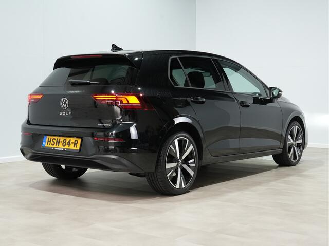 Volkswagen GOLF 1.5 eHybrid 204pk Life Edition Clima Camera 18"velgen Privacy glas 132