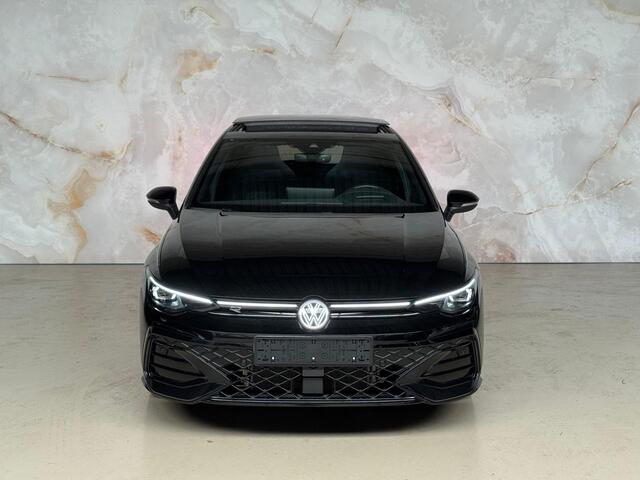 Volkswagen GOLF 1.5 eTSI R line / Pano / H&K /