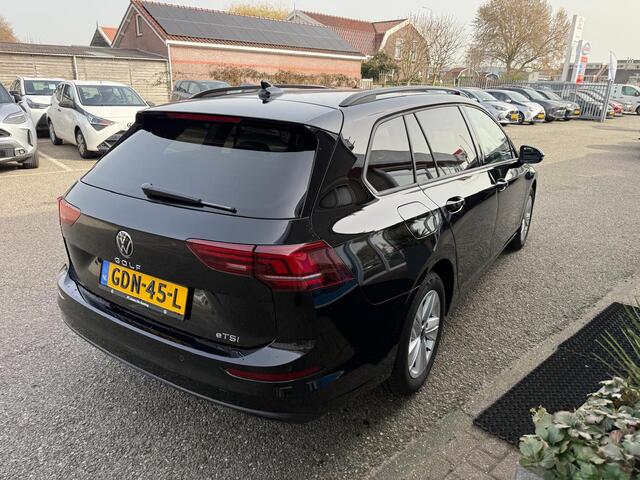 Volkswagen GOLF Variant 1.5 eTSI Life Business