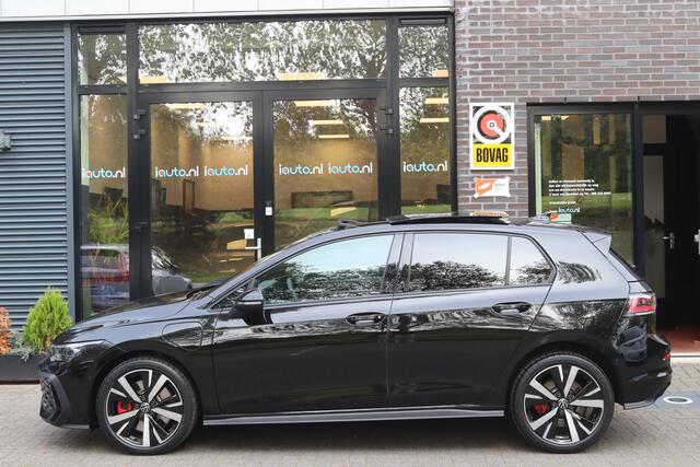 Volkswagen GOLF 1.5 eHybrid 272pk GTE Black Style Pano/Leder/IQ.Light/camera/Head-up/DCC/Keyless/Dodehoek/Elek. stoel+mem/Trekhaak wegkl.