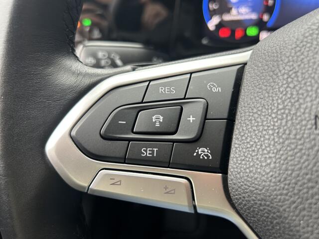 Volkswagen GOLF 1.5 eTSI Style // ADAPTIVE CRUISE // TREKHAAK // CAMERA // CLIMA // NAVI // ERGO ACTIVE STOEL // MEMORY SEAT //