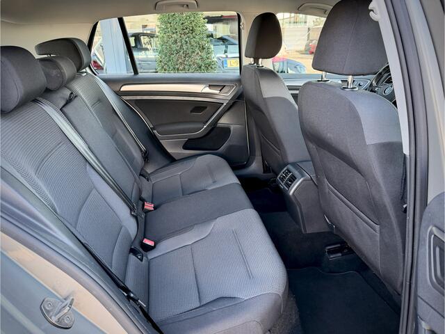 Volkswagen GOLF 1.0 TSI Trendline