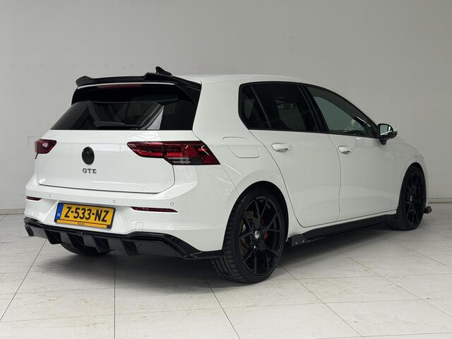 Volkswagen GOLF 1.4 eHybrid GTE | Stoelverwarming | Adaptive Cruise Control | 19" LMV | Navigatie |
