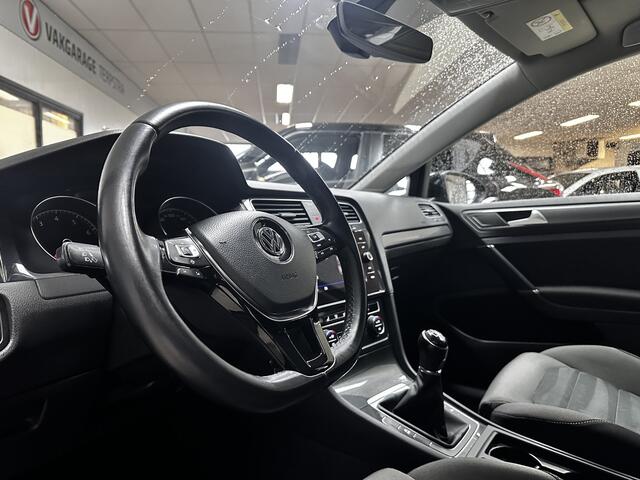 Volkswagen GOLF 1.0 TSI Comfortline Business /Apple + Android /DAB+! /Navi /Climat /Adaptief Cruise /Elek. pakket /Bluetooth /Stoelverw. /LED Dagrijverl. /16"LMV /PDC V+A /Isofix /Armsteun.