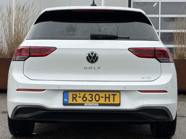 Volkswagen GOLF 1.5 eTSI Style 150pk DSG | Virtual Cockpit | Apple Carplay/Android Auto | Cruise control adaptief | Dodehoekdetectie met correctie | Massage stoelen | LED koplampen | Voorstoelen verwarmd | Zeer compleet!