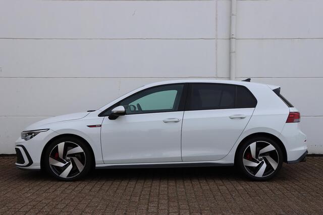 Volkswagen GOLF GTI 2.0 TSI 245pk DSG7 | Stuurverwarming | Stoelverwarming | CarPlay | Travel assist