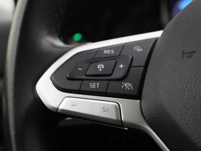 Volkswagen GOLF 1.4eHybrid 110kW/204PK Style DSG · Apple/Android Car Play · Stoel- & Stuurverwarming · Navigatie