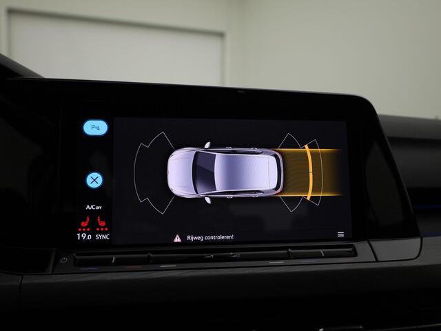 Volkswagen GOLF 1.4eHybrid 110kW/204PK Style DSG · Apple/Android Car Play · Stoel- & Stuurverwarming · Navigatie