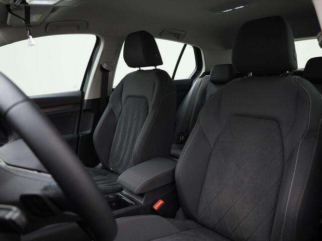 Volkswagen GOLF 1.4eHybrid 150kW/204PK Style DSG · Navigatie · Massagefunctie · Apple/Android Car Play · Elektrische stoelverstelling ·