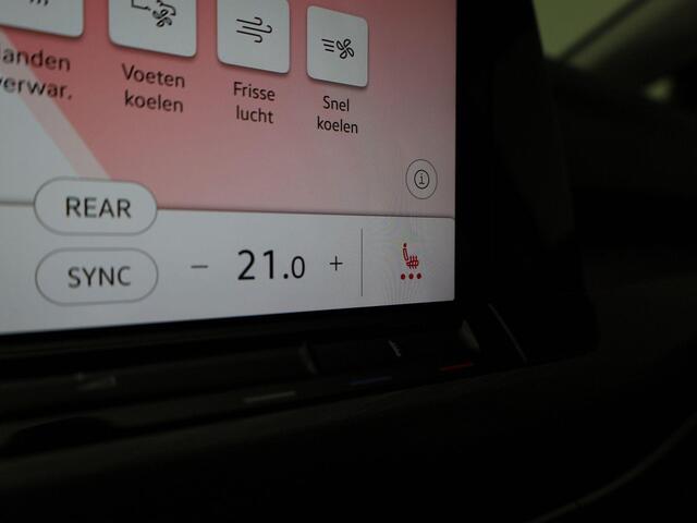 Volkswagen GOLF 1.4eHybrid 150kW/204PK Style DSG · Navigatie · Massagefunctie · Apple/Android Car Play · Elektrische stoelverstelling ·