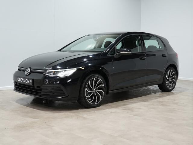 Volkswagen GOLF 1.0 TSI 110pk Life Business Navigatie Camera 17"velgen ACC Android/Carplay 120