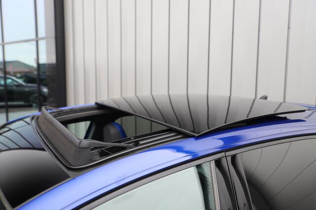 Volkswagen GOLF 2.0 TSI R 4Motion | 320PK | Head-up | Keyless-go | Pano | Akrapovic | Performance-pakket | Memory | Stoelkoeling | Stuurwielverw. | 2021.