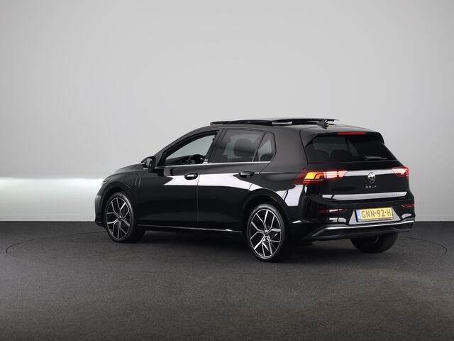 Volkswagen GOLF 1.5 eHybrid 50 Edition 204pk| Camera| Pano-dak| 18'LM-velgen| Dodehoek detectie