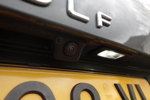 Volkswagen GOLF Variant 1.0 TSI Life Business | Camera | MAVI | CarPlay | Stoelverw. | Stuurwielverw. |