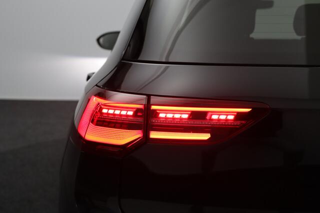 Volkswagen GOLF 1.4 eHybrid GTE 245 PK, Leder, Memory, Mistlampen, Stoelkoeling + Verwarming