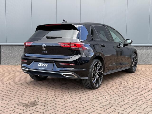 Volkswagen GOLF 1.4 eHybrid GTE DEALER OH | PDC | 19"