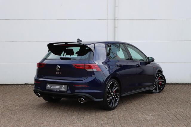 Volkswagen GOLF 2.0 TSI GTI Clubsport 300pk DSG7 | Carplay | Stuurverwarming | Stoelverwarming | Camera