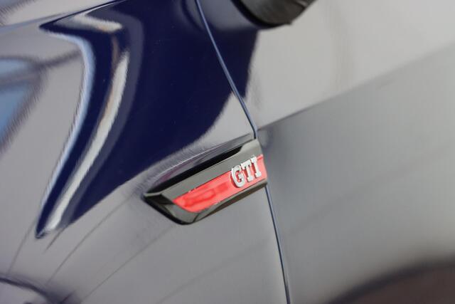 Volkswagen GOLF 2.0 TSI GTI Clubsport 300pk DSG7 | Carplay | Stuurverwarming | Stoelverwarming | Camera