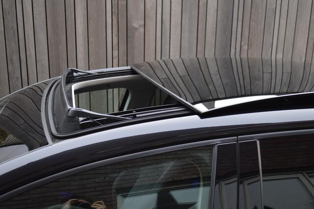 Volkswagen GOLF 1.5 TSI 150 pk Style Led Panorama Memory Virtual Acc CarPlay Keyless Pdc