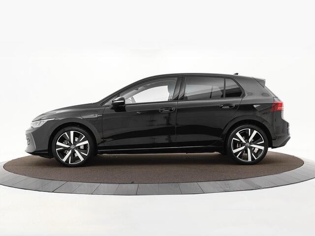 Volkswagen GOLF 1.5 eHybrid 204pk DSG Life Edition · Camera · Keyless · Stuur- & Stoelverwarming · Sfeerverlichting · Apple/Android Car Play · 18"Velgen · Garantie t/m 03-07-2029 of 100.000km