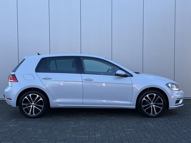 Volkswagen GOLF 1.0 TSI Comfortline Trekhaak Carplay Cruise ACC