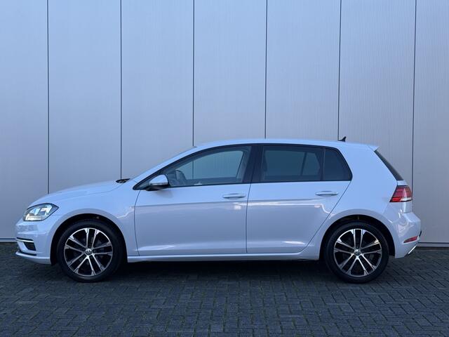 Volkswagen GOLF 1.0 TSI Comfortline Trekhaak Carplay Cruise ACC
