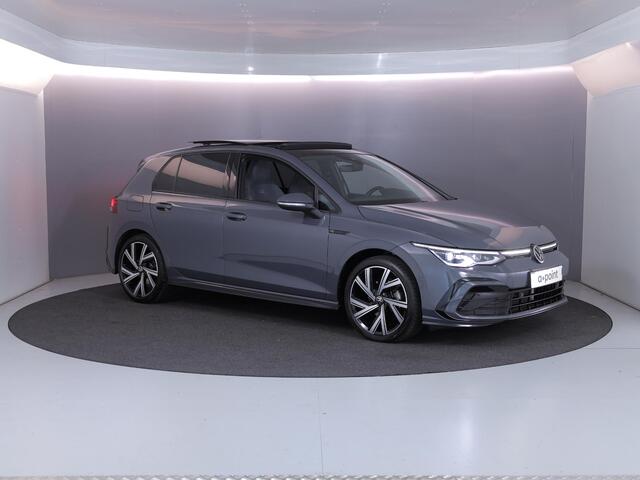Volkswagen GOLF 1.5 eTSI R-Line Business+ 130pk DSG| 18'LM-velgen| Pano-dak| Camera| verwarmde vrstoelen+ stuur