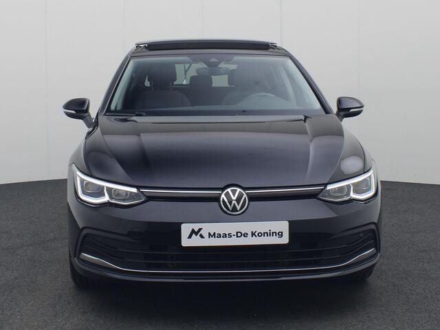 Volkswagen GOLF 1.5eTSI/150PK Style DSG · Panoramadak · Camera · Apple/Android Car Play