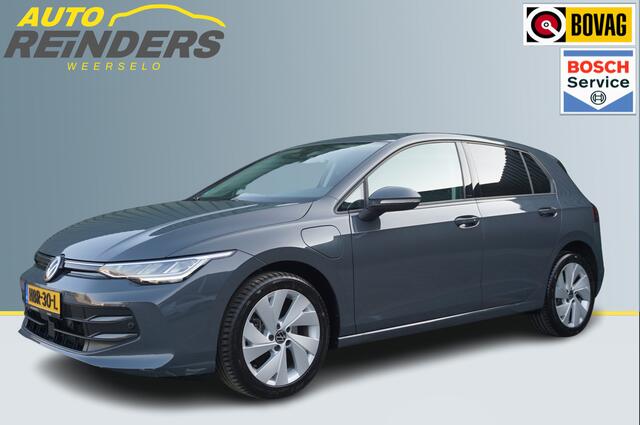 Volkswagen GOLF 1.5 eHybrid Life Edition + Plug-in / 140km/ Keyless/ Camera/ Groot scherm/ 17inch/ Schitterend!