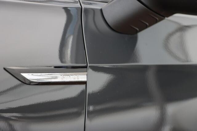 Volkswagen GOLF Variant 2.0 TSI Style 190pk DSG7 Carplay | Memory | Massage | Stoel & Stuurwielverwarming