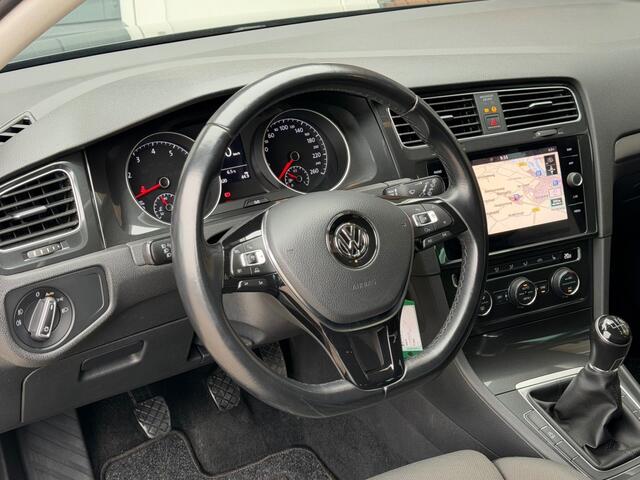 Volkswagen GOLF 1.5 TSI Stoelverw. Camera ACC Massage