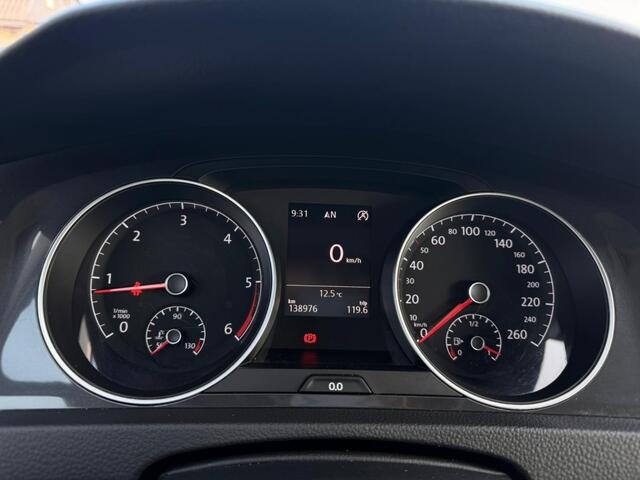 Volkswagen GOLF 1.6 TDI COMFORTLINE. CRUISE, CARPLAY, ACC