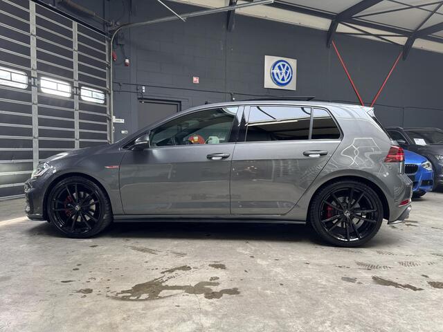 Volkswagen GOLF 2.0 TSI GTI PERFORMANCE PANO-VIRTUAL-KEYLESSACC
