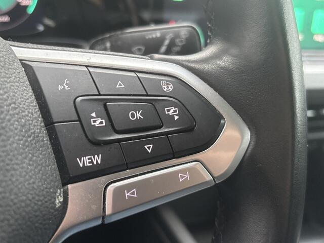 Volkswagen GOLF 1.5 TSI Style | Trekhaak | Sfeerverlichting | Stoel & Stuurverwarming | Adaptieve Cruise