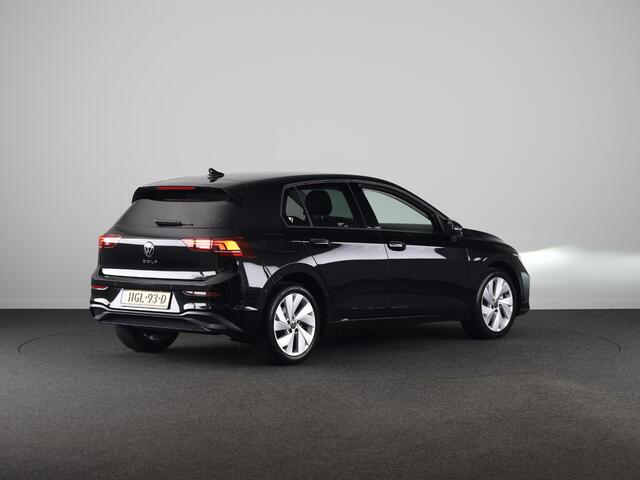 Volkswagen GOLF 1.5 eHybrid Life Edition 204PK | Automaat | Camera | Extra getint glas | verlengde garantie