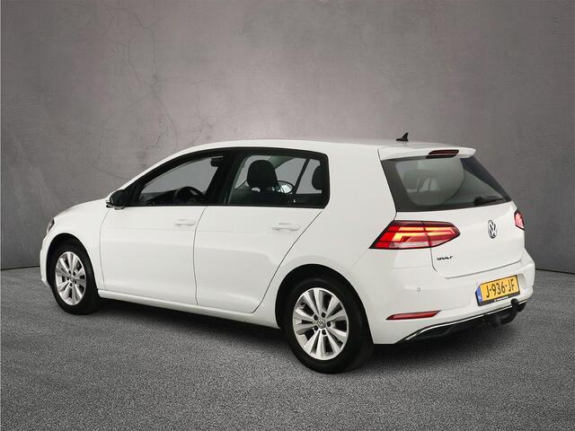 Volkswagen GOLF Comfortline 1.5 TSI 150pk DSG Automaat Trekhaak, Adaptive cruise control, Navigatie, Achteruitrijcamera, Stoelverwarming, Parkeersensoren