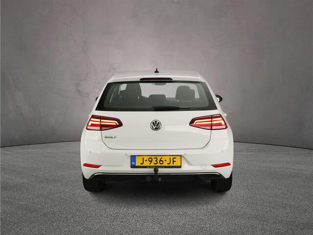 Volkswagen GOLF Comfortline 1.5 TSI 150pk DSG Automaat Trekhaak, Adaptive cruise control, Navigatie, Achteruitrijcamera, Stoelverwarming, Parkeersensoren