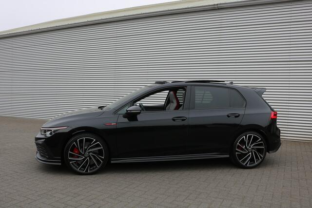 Volkswagen GOLF 2.0 TSI GTI Clubsport (Pano Sportleder/Memory/Ventilatie Carplay ACC Camera Sfeer IQ-Light 19InchLMV PrivacyGlass)