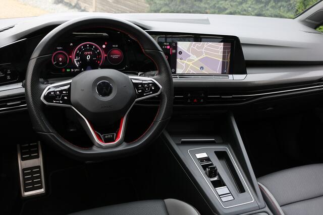 Volkswagen GOLF 2.0 TSI GTI Clubsport (Pano Sportleder/Memory/Ventilatie Carplay ACC Camera Sfeer IQ-Light 19InchLMV PrivacyGlass)